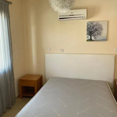 Relaxing 1 Bedroom With Pool And Sea View * Dhrousha